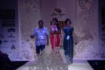 Mugdha Godse walk the ramp for Geisha show at the Day 1 on WIFW 2014 on 9th Oct 2013 (313)_52578ded76e83.JPG